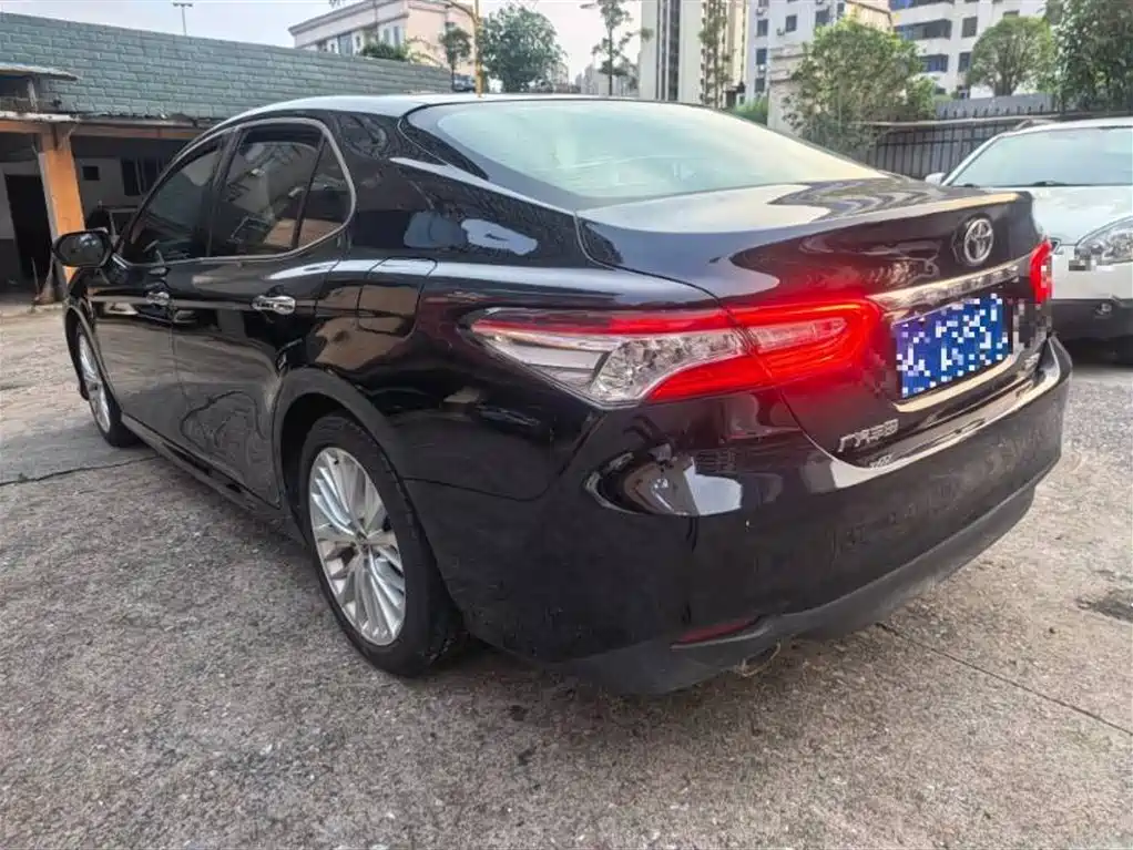 Toyota Camry 2019 2.5G Luxury Edition China VI фото 4