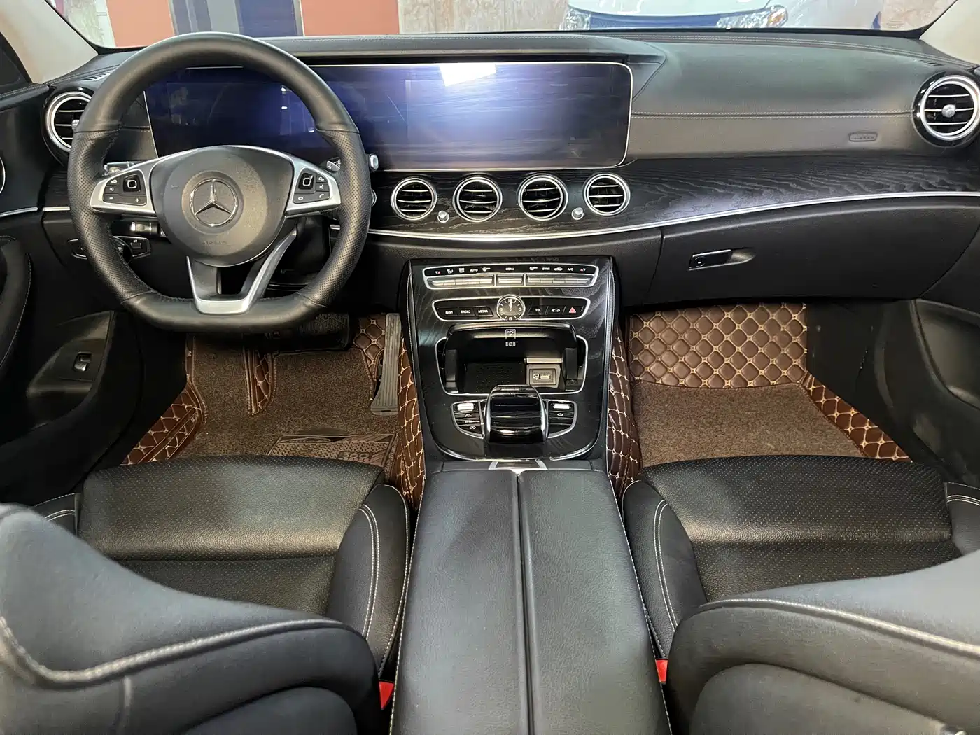 Mercedes-Benz E-Class 2018 E 200 L 4MATIC фото 14