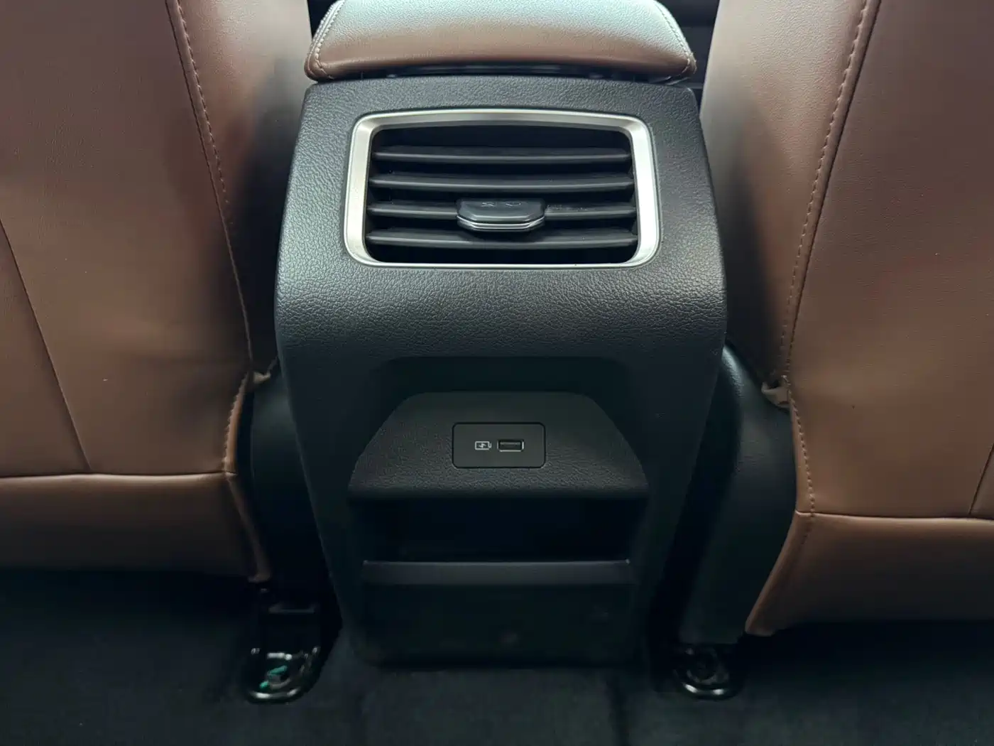 GEELY AUTOMOBILE VISION X6