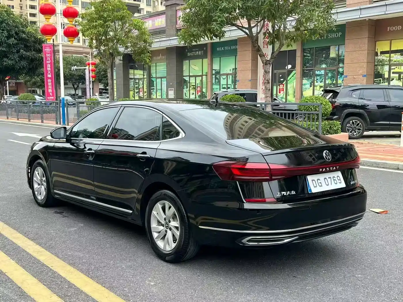 VOLKSWAGEN PASSAT