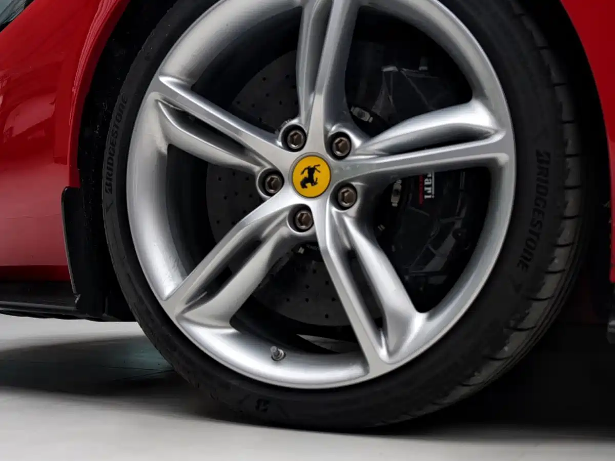 Ferrari 296 2026 2021 3.0T V6 GTB