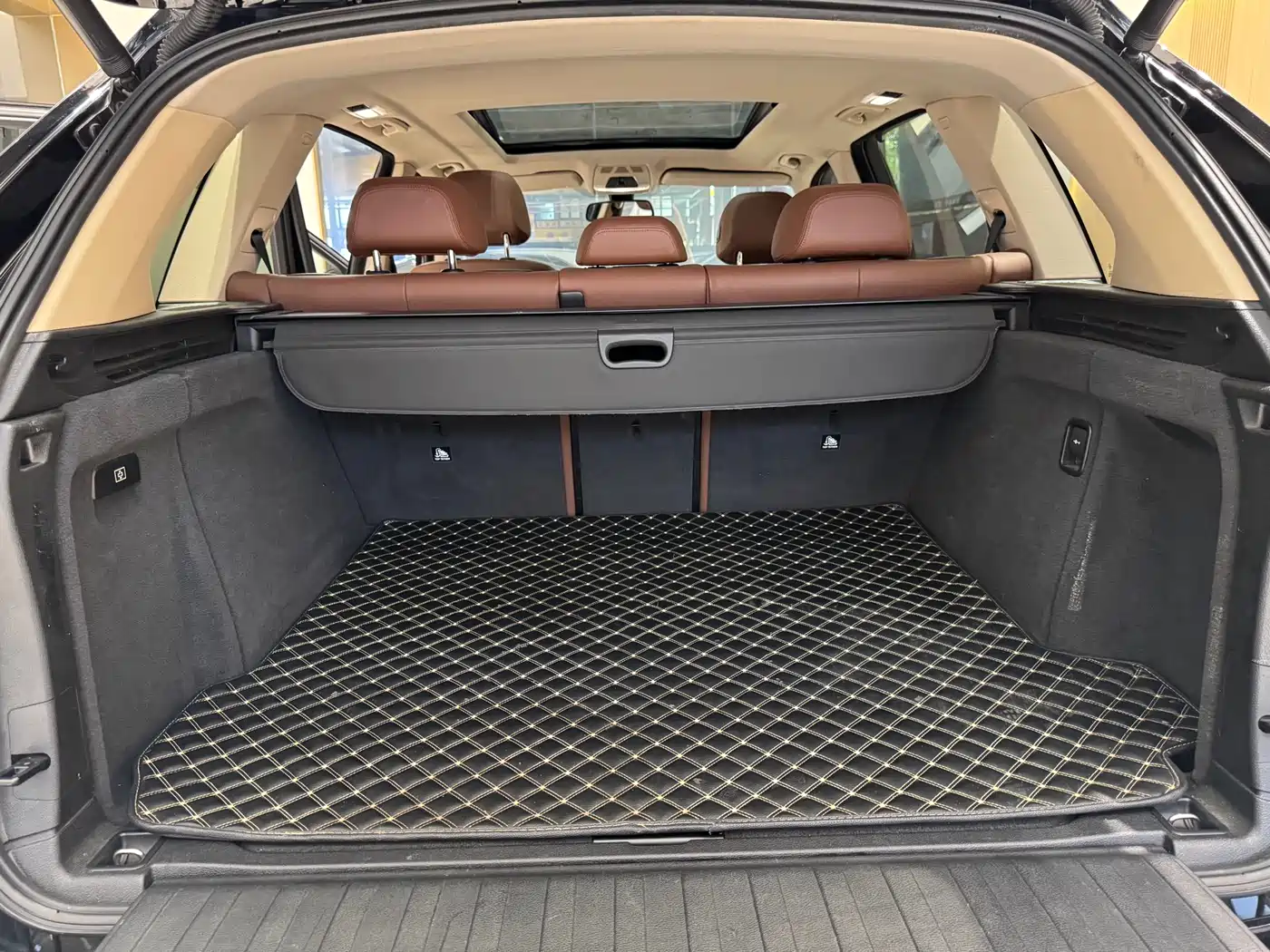 BMW X5 (Import) 2018 xDrive35i Elegant Model фото 18