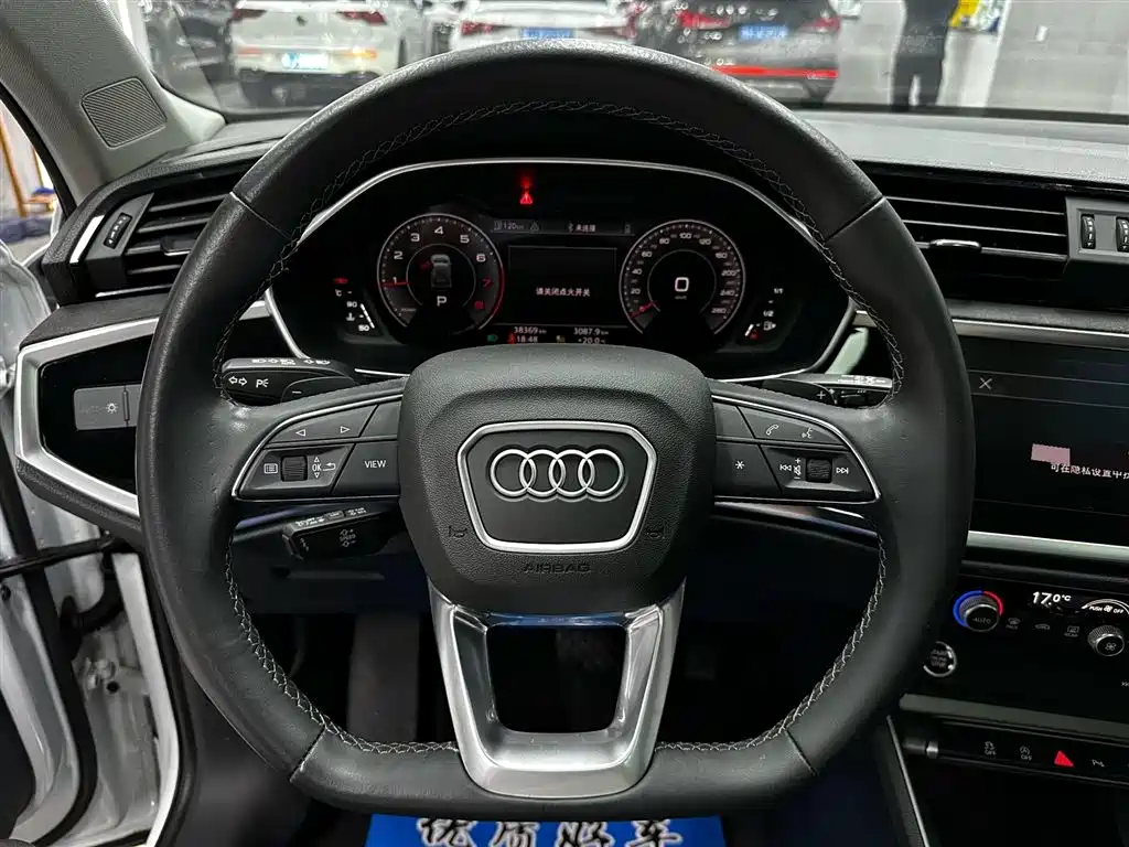 Audi Q3 2023 35 TFSI Fashion Dynamic (1.4T) фото 13
