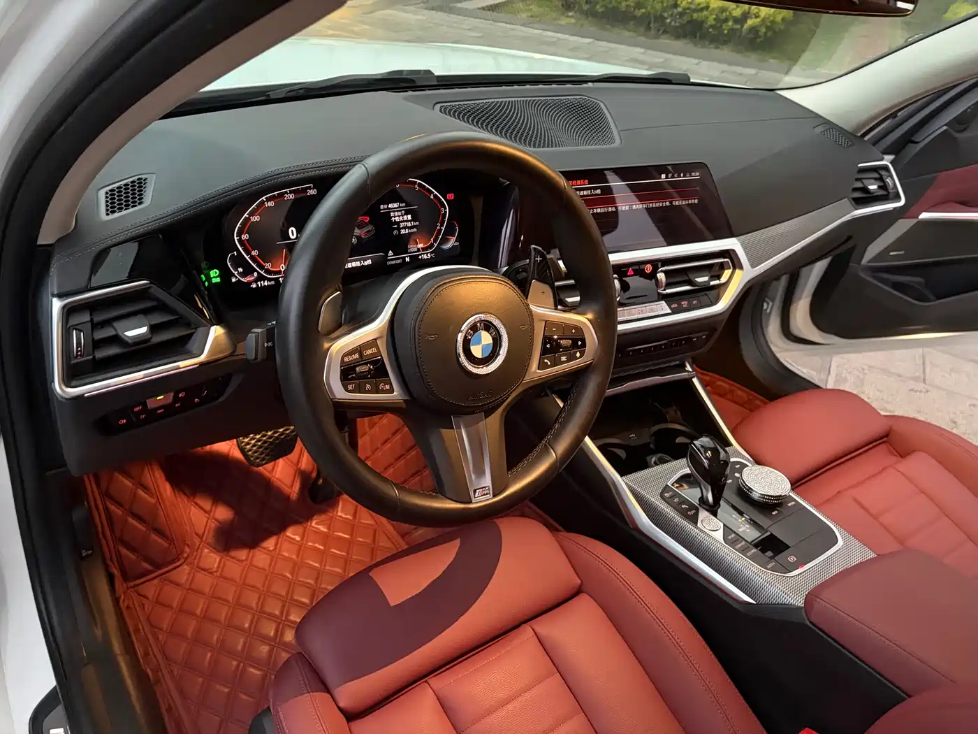BMW 3 Series 2021 Facelift 325Li M Sport Shadow Edition фото 22