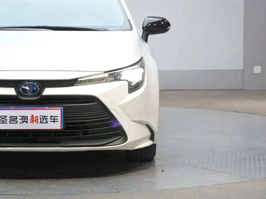 Toyota Levin 2023 Smart Hybrid 1.8L Leading Edition фото 3