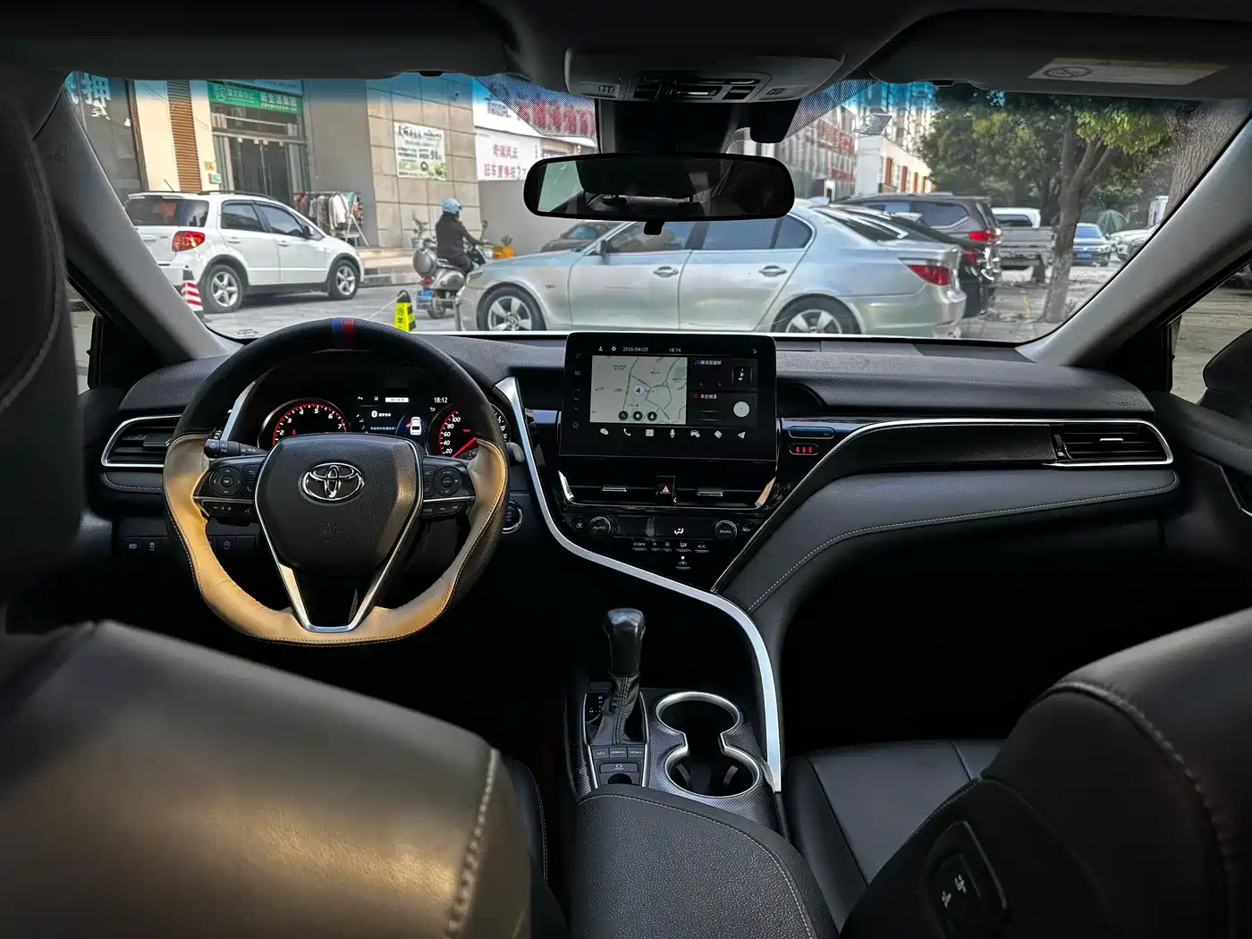 Toyota Camry 2023 2.0S Knight Edition фото 5