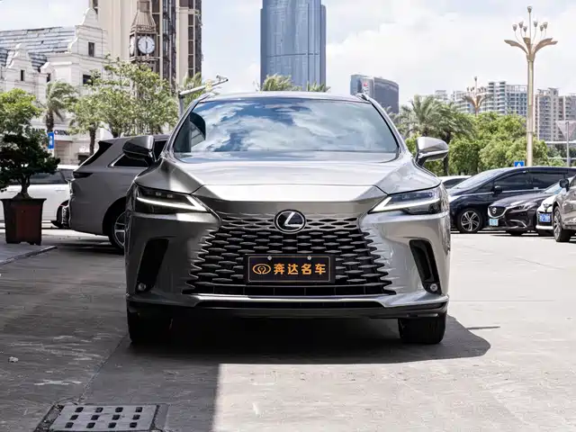 Lexus RX 2025 350h 4WD Premium Edition — фото 2