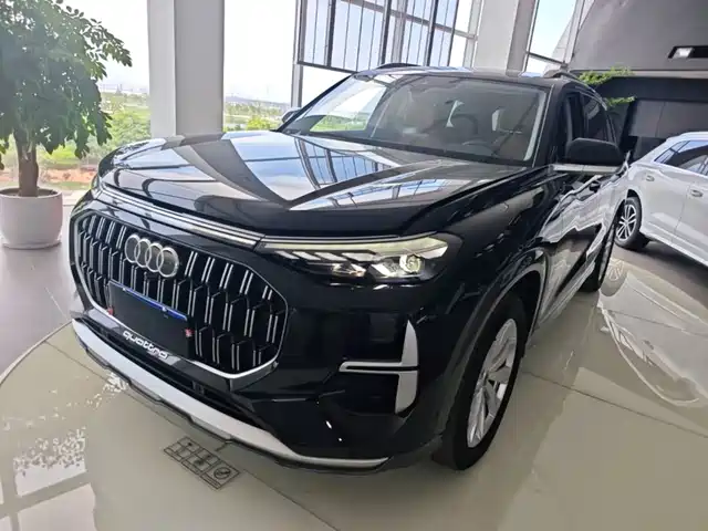  Audi Audi Q6 2024 45 TFSI quattro Qi Yun Yu Lin Package 6-seater