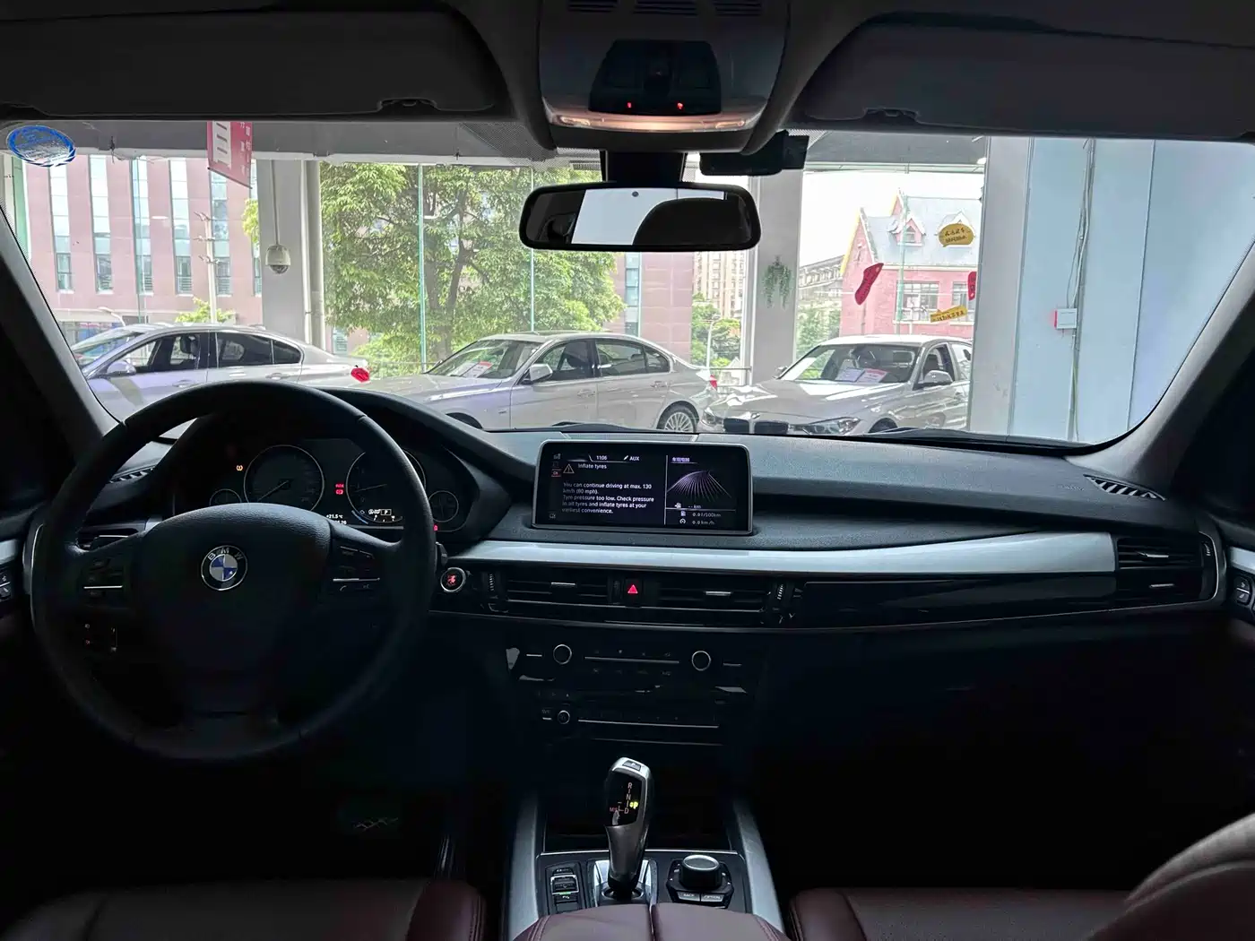 BMW X5 (Import) 2017 xDrive35i Leading Edition фото 20