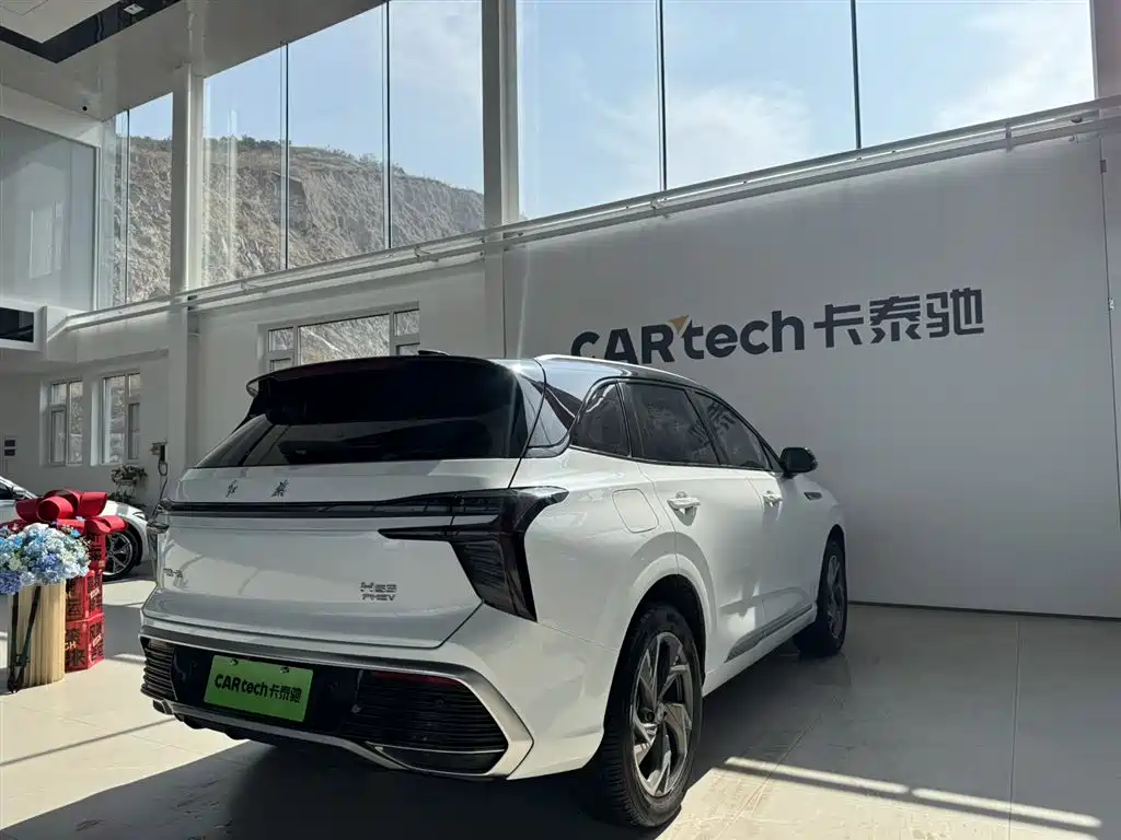 Hongqi HONGQI HS3 PHEV