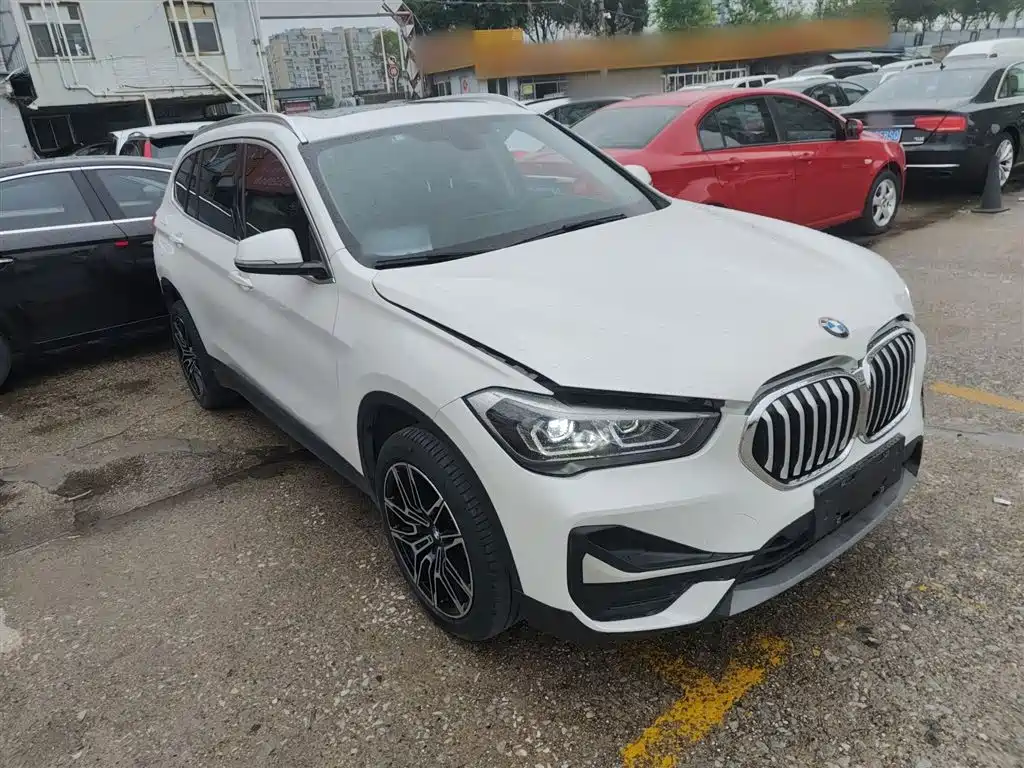 BMW X1 2021 Facelift sDrive20Li Fashion фото 22