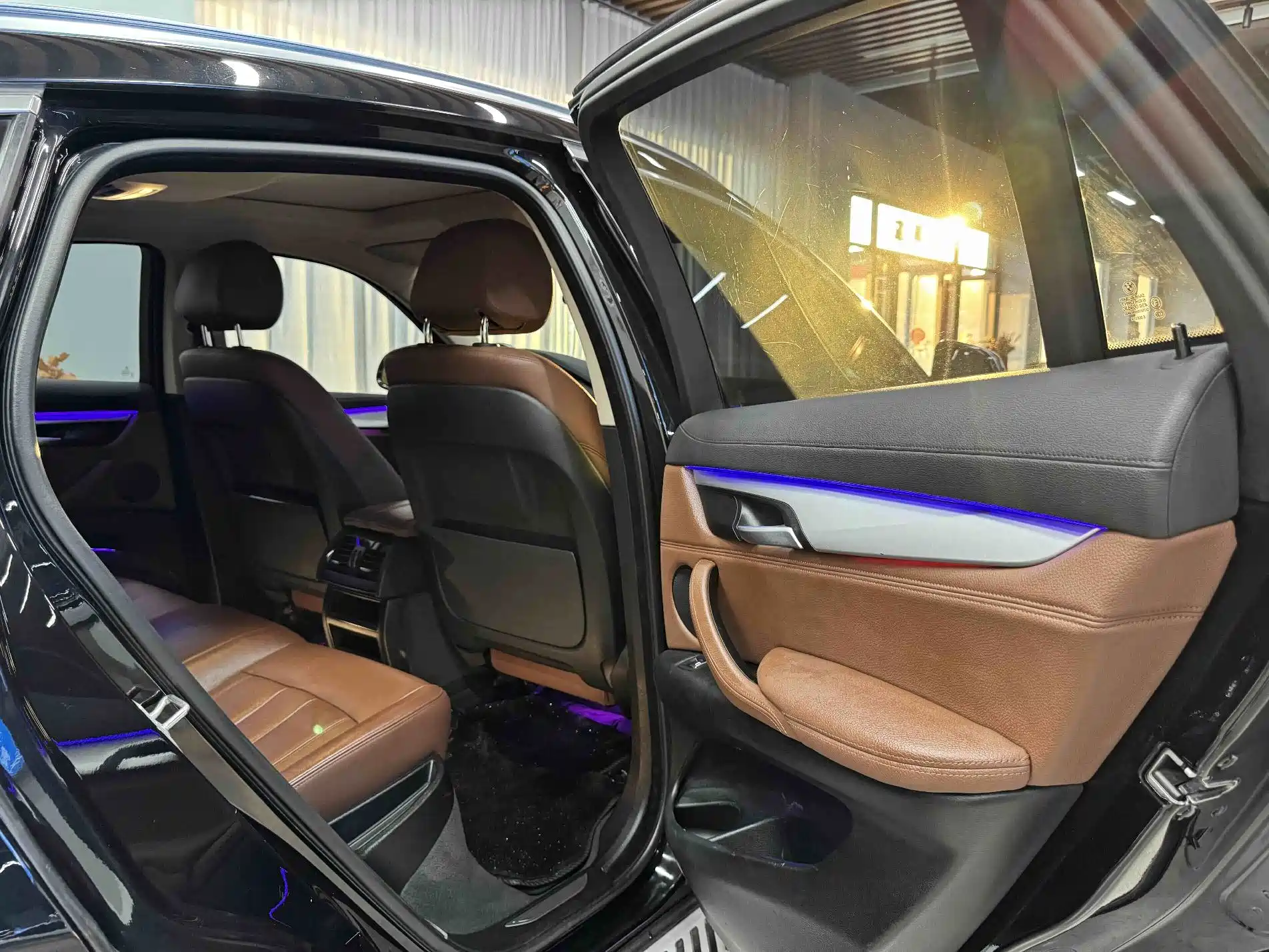 Photo 13 - BMW X6
