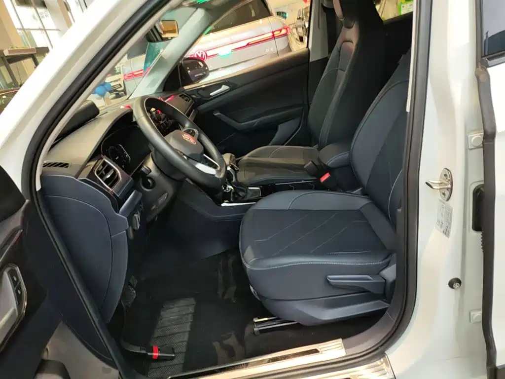 Volkswagen Tharu, миниатюра 15