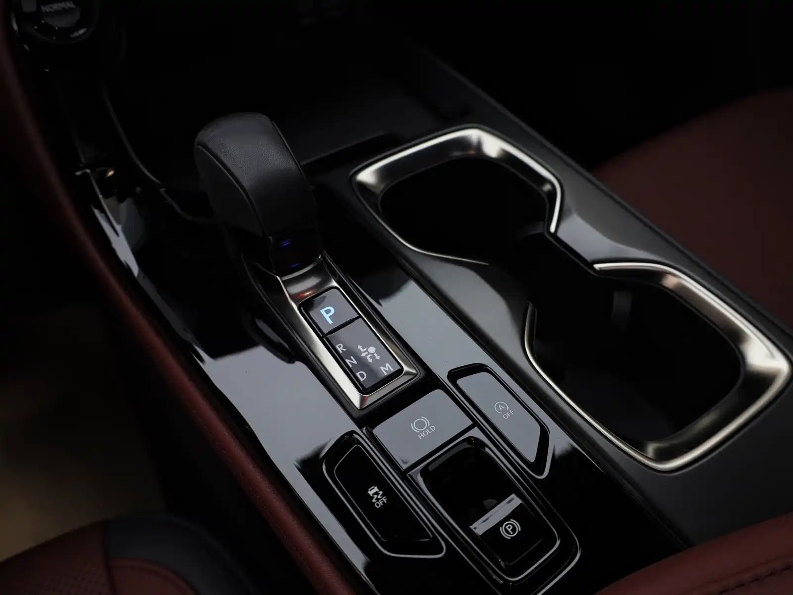Photo 13 - Lexus NX