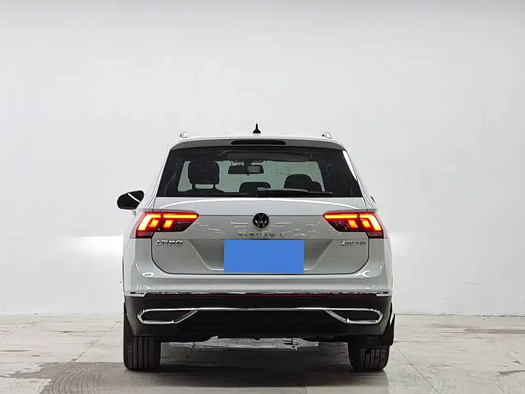 Volkswagen Tiguan L 2023 280TSI 2WD Trend Limited Edition фото 6