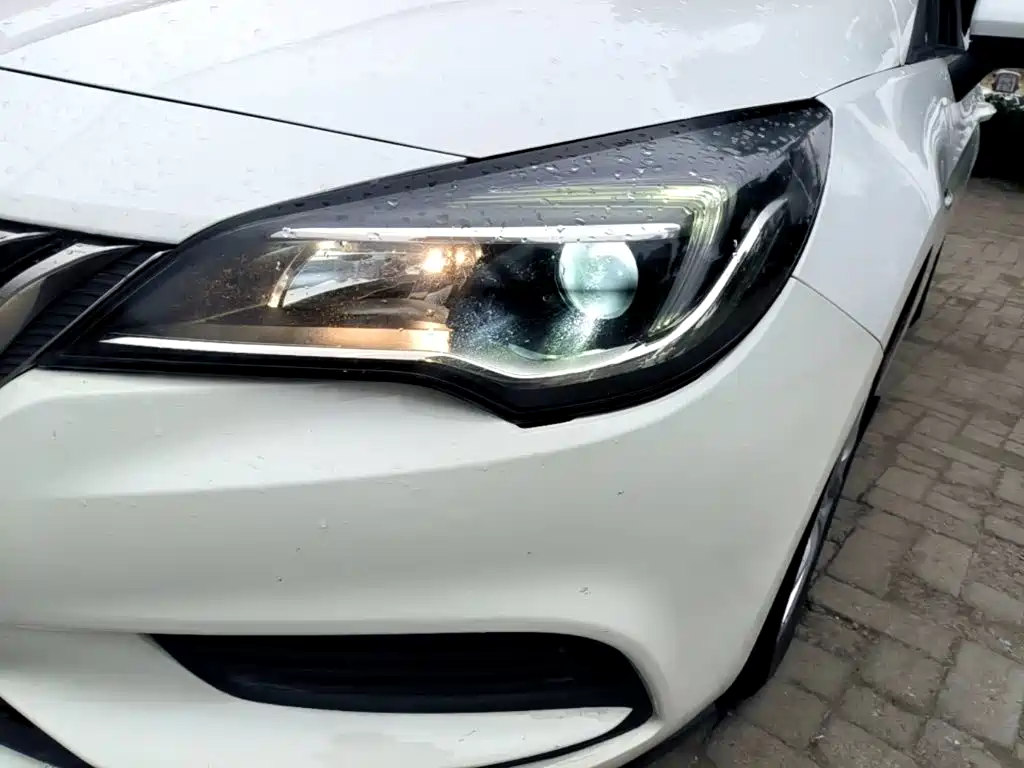 Buick Verano 2016 2016 Hatchback 15S Automatic Leading