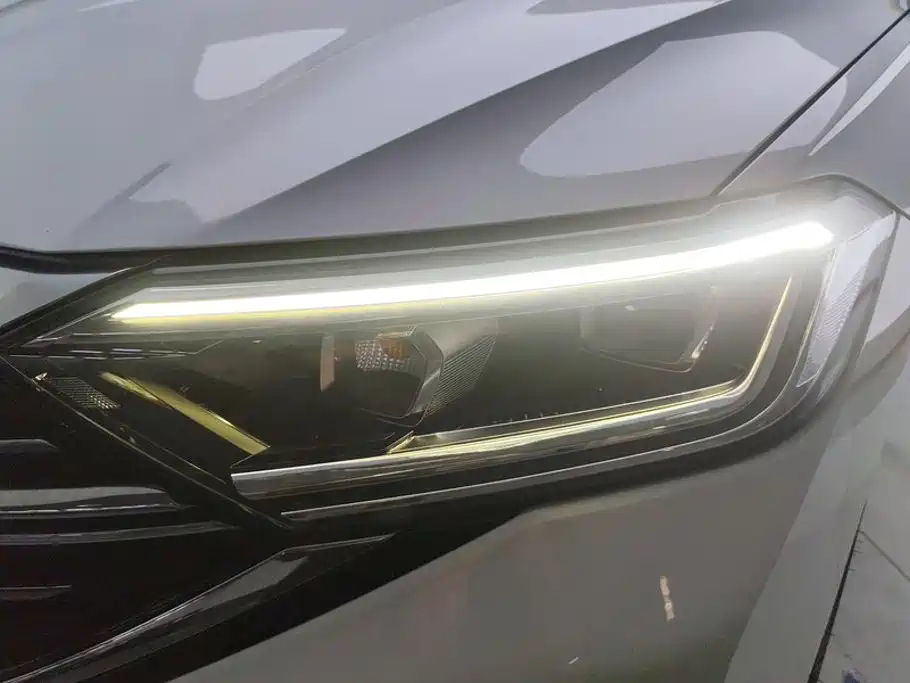 Volkswagen Sagitar, миниатюра 5