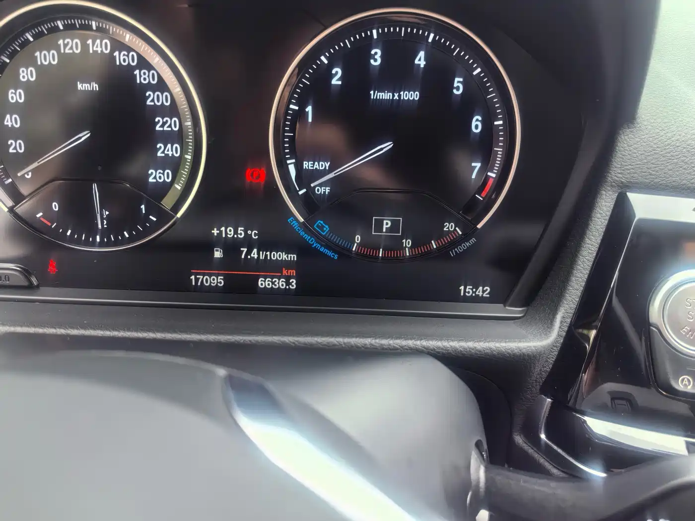 BMW 1 Series 2023 120i M Sport фото 10
