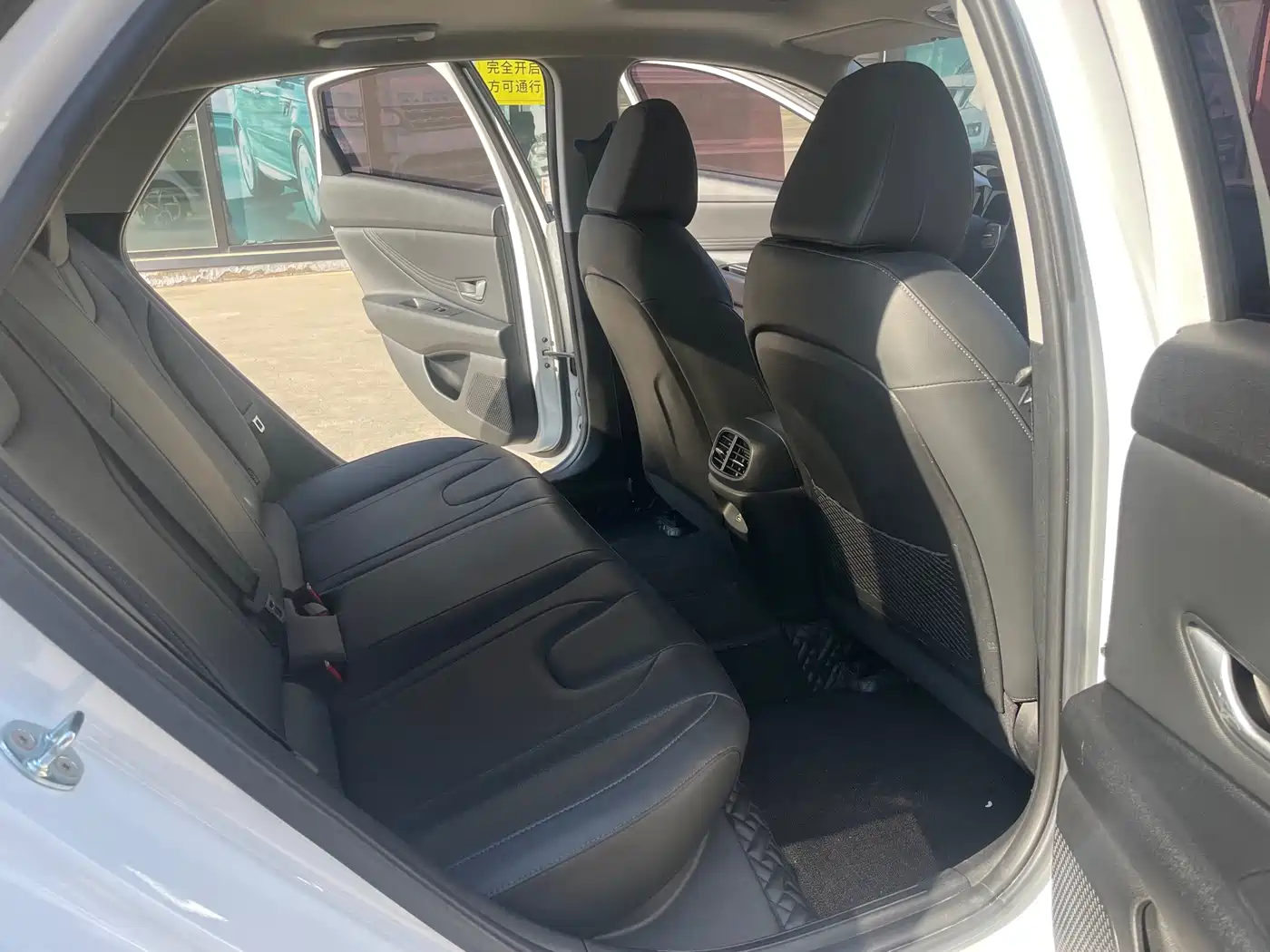 Hyundai Elantra 2021 1.5L CVT GLX Elite Edition фото 11
