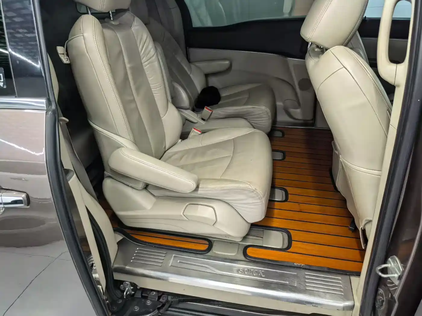 Buick GL8 2017 25S Luxury China V фото 8