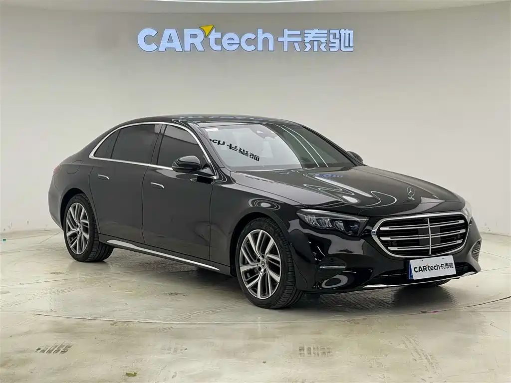 Mercedes-Benz E-Class 2024 E 300 L Fashion фото 2
