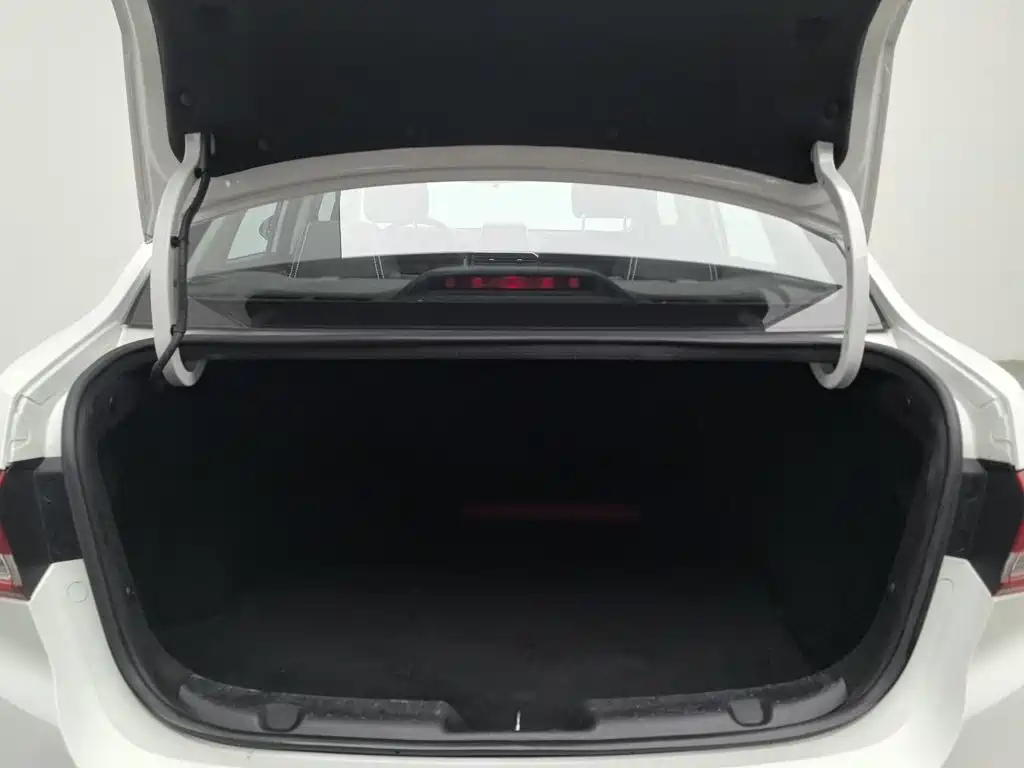 Changan Yuexiang 2020 2019 1.5L DCT Comfort China VI