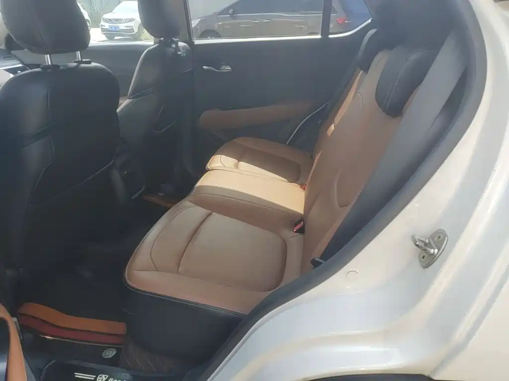 Baojun 510 2018 2017 1.5L Auto Luxury