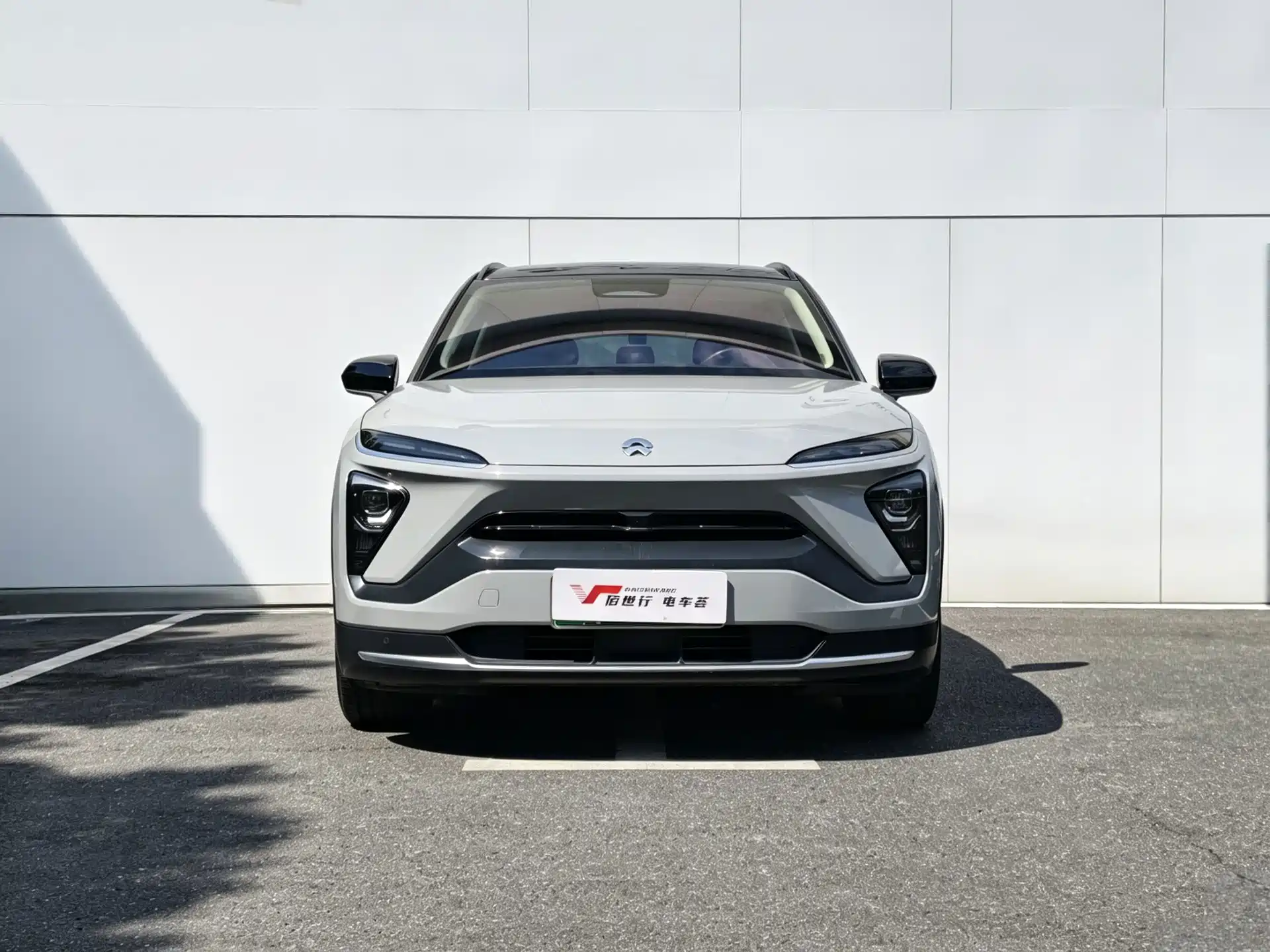 Фото 2 - NIO ES6