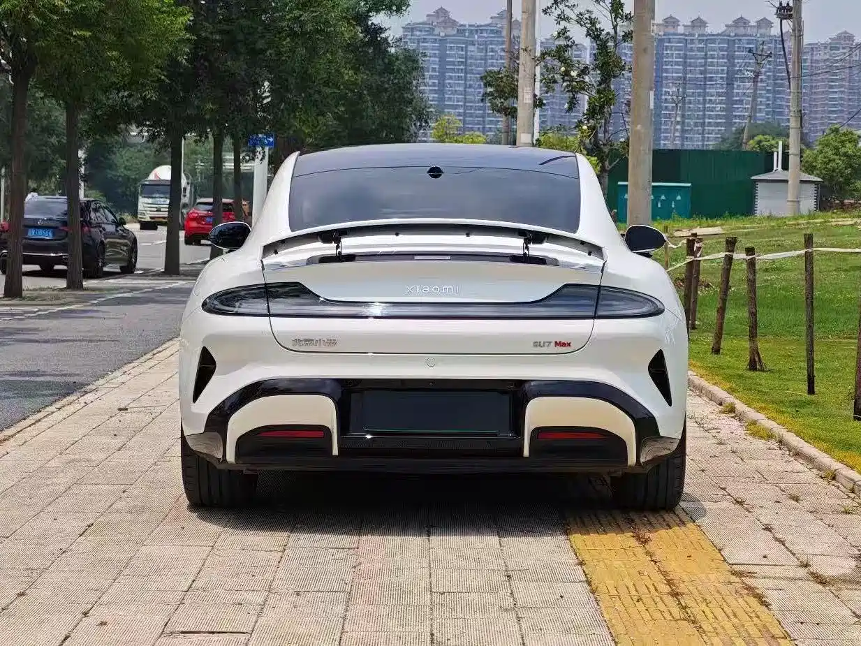 XIAOMI CAR XIAOMI SU7