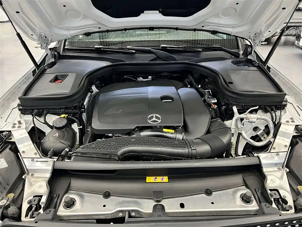 Mercedes-Benz GLC 2022 Facelift GLC 300 L 4MATIC Dynamic Collector's Edition фото 12
