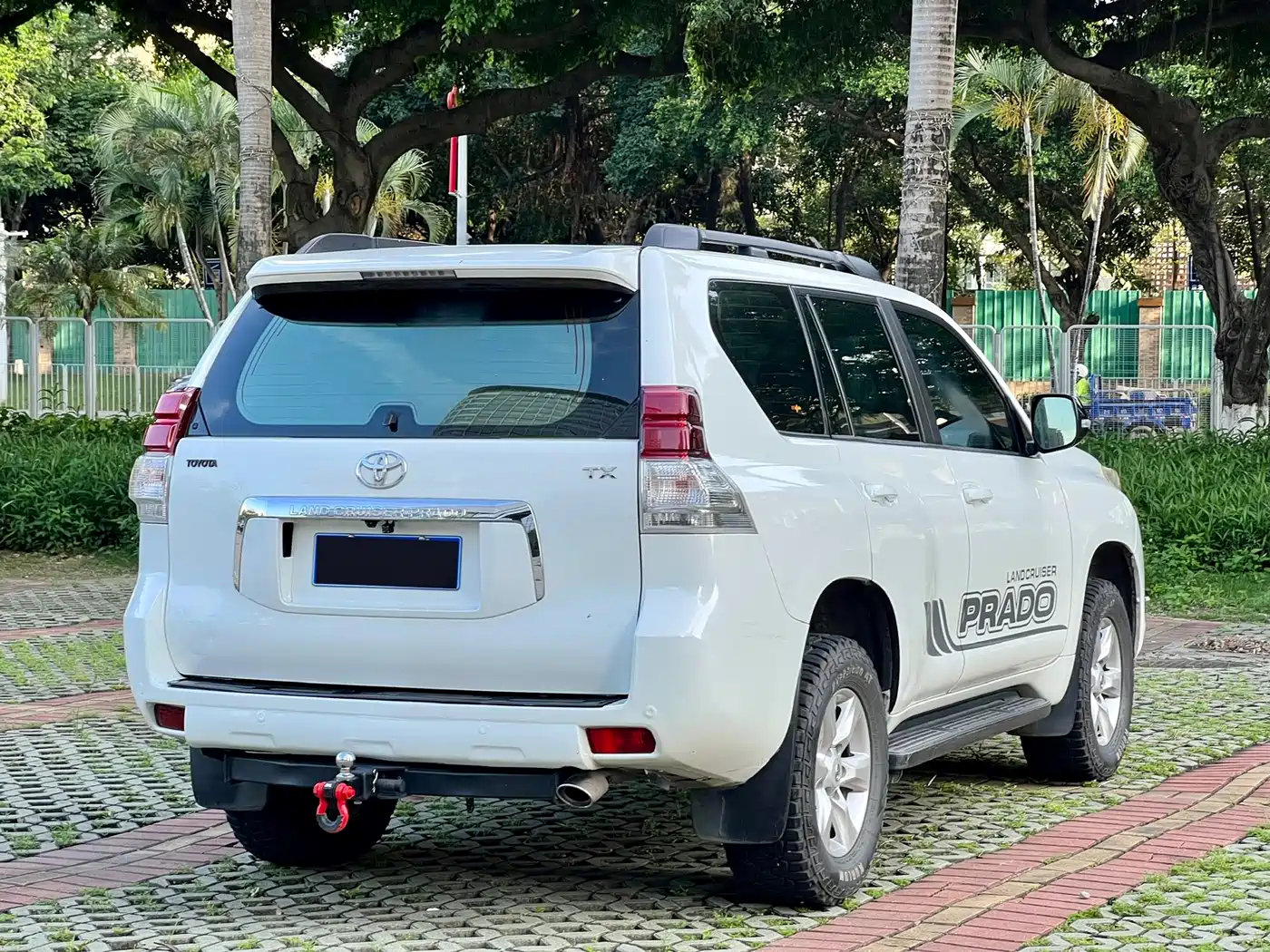 Toyota Prado (Import) 2010 2.7L Auto Luxury фото 15