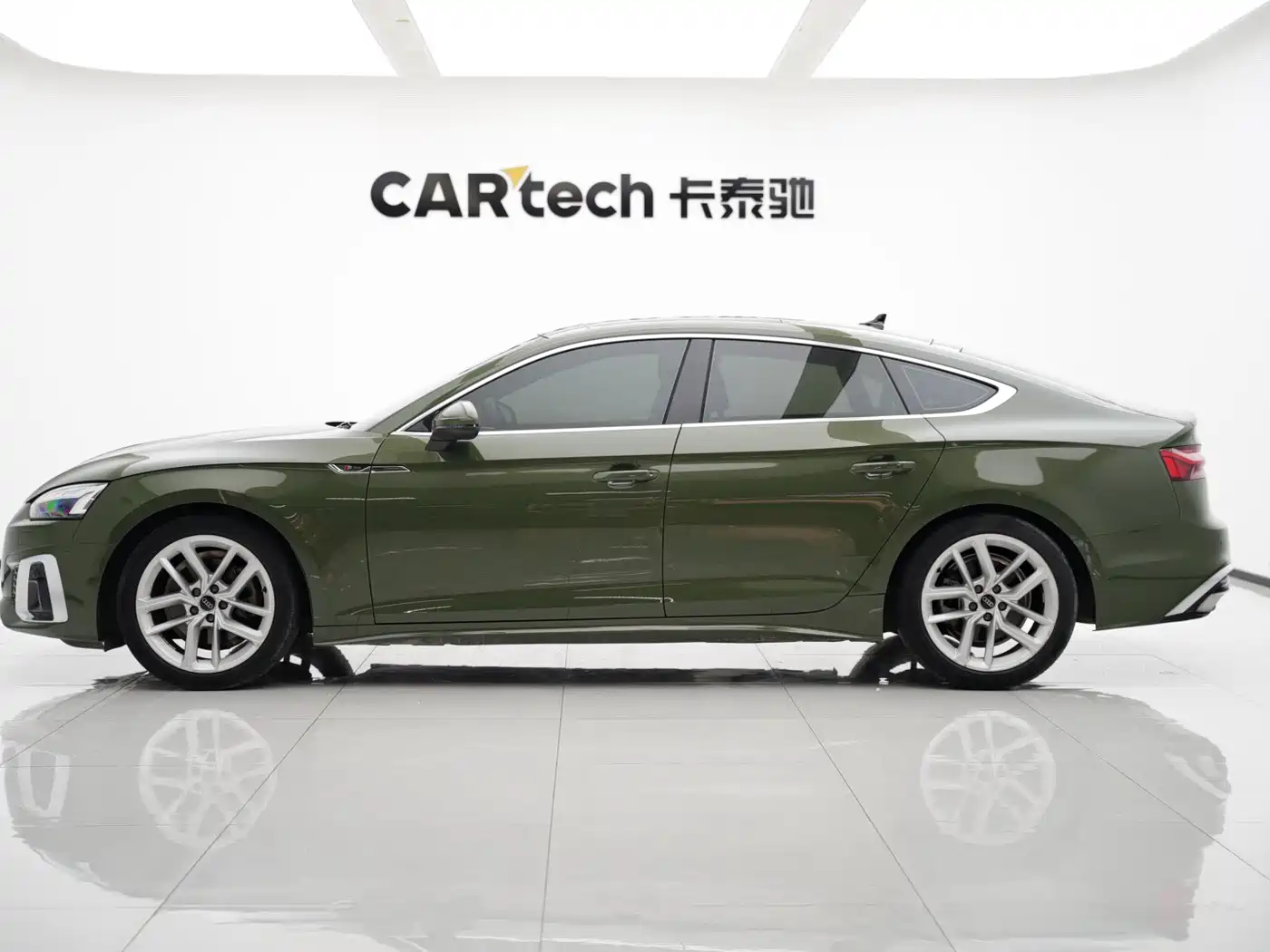 Audi A5 (Import) 2024 2024 Sportback 40 TFSI Fashion Dynamic