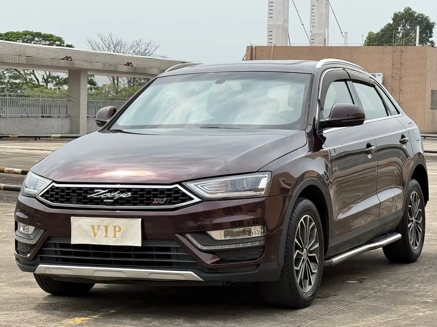 ZOTYE SR7