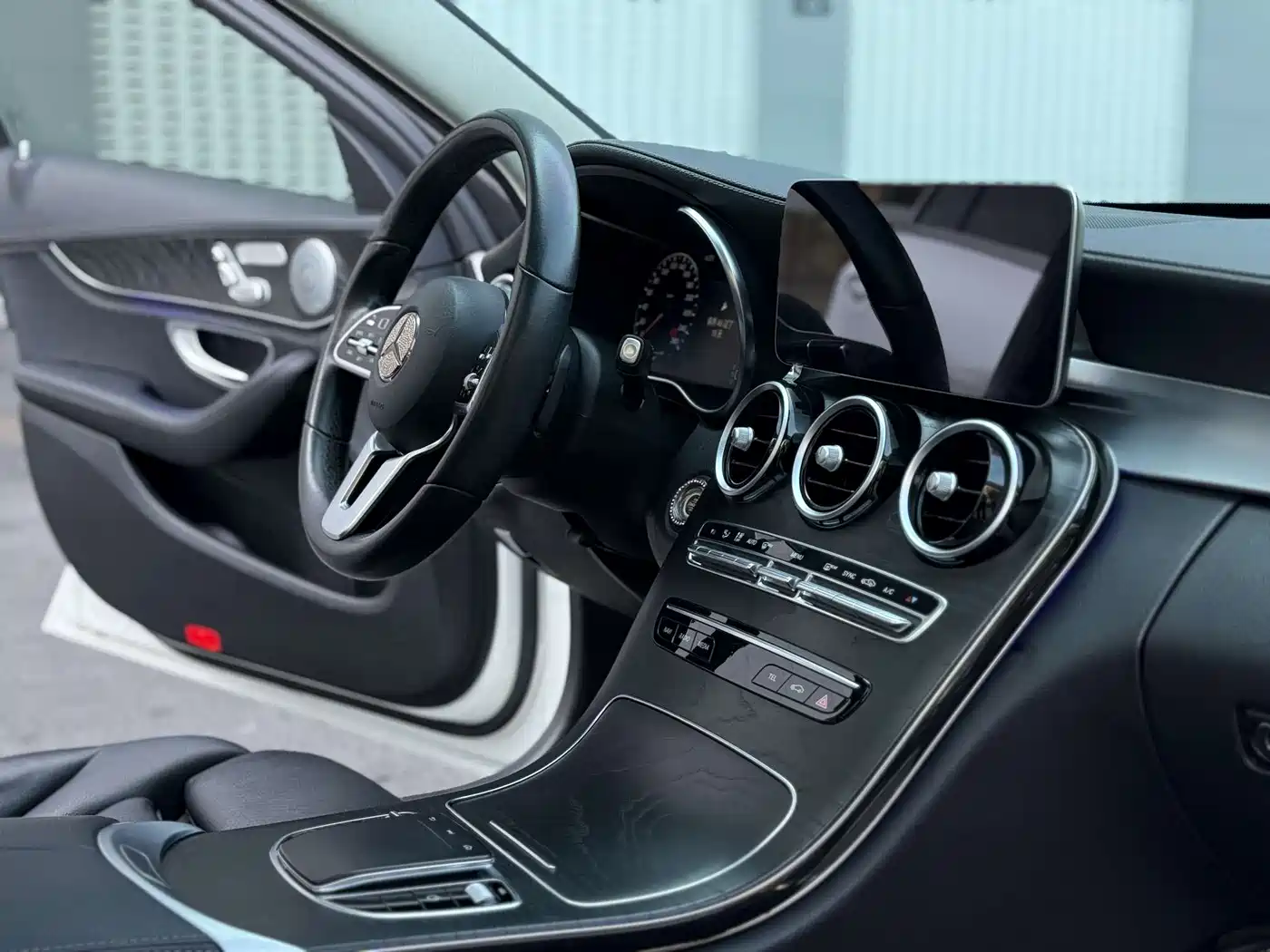 Mercedes-Benz C-Class 2019 C 260 L Sport фото 8