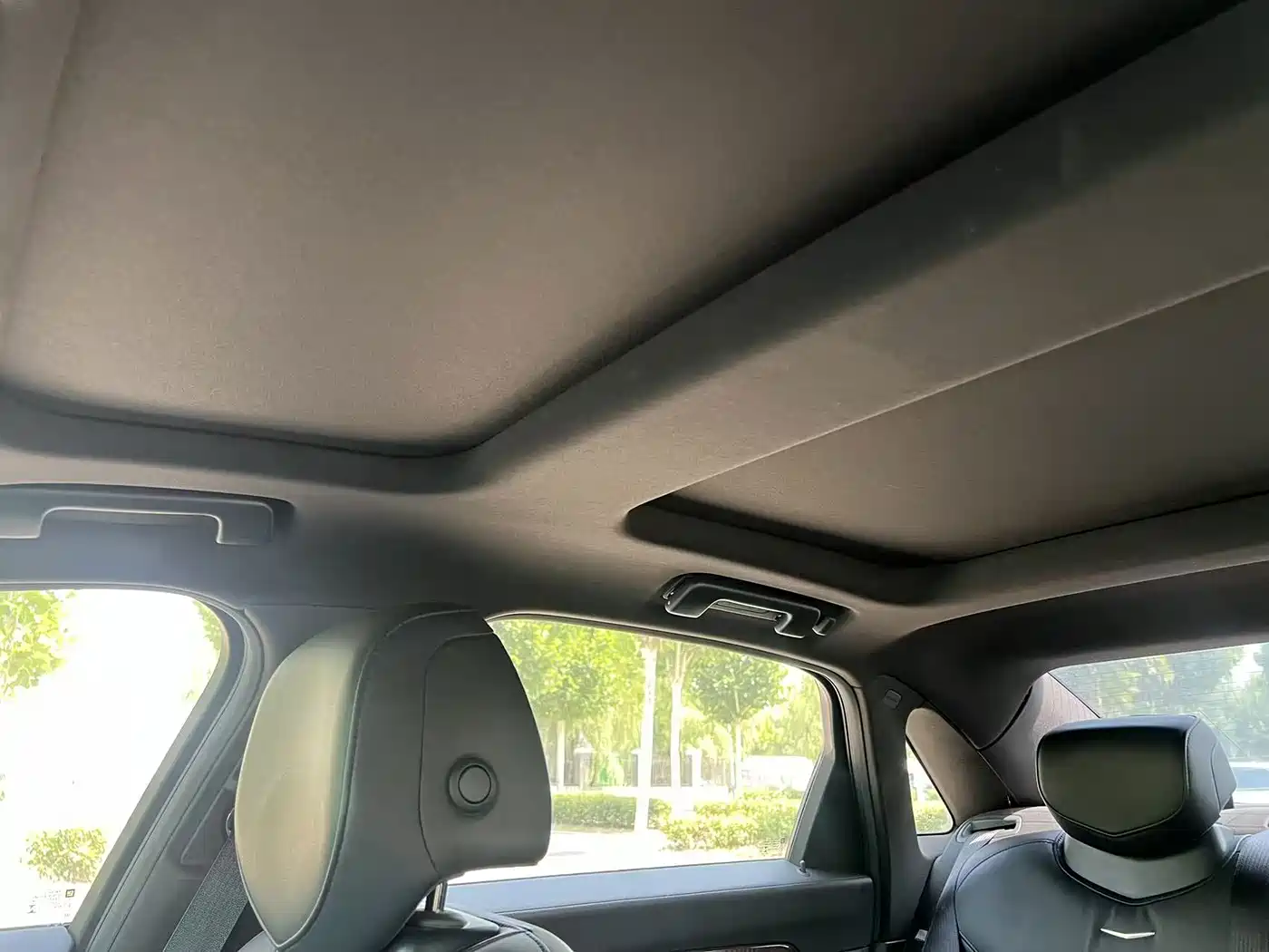 Photo 9 - Cadillac CT6