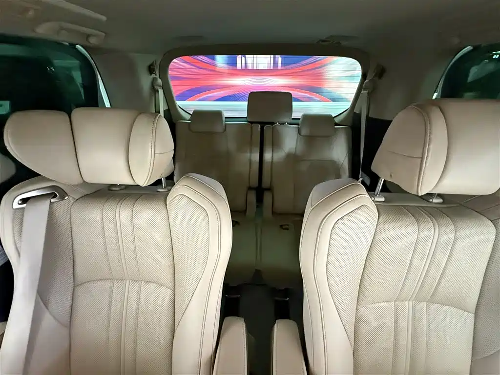 Toyota Vellfire 2021 Crown Hybrid 2.5L HV Premium Edition фото 16