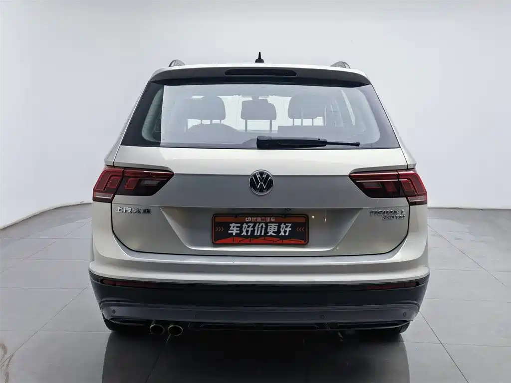 Volkswagen Tiguan L 2018 330TSI Automatic 2WD Trend Edition фото 4