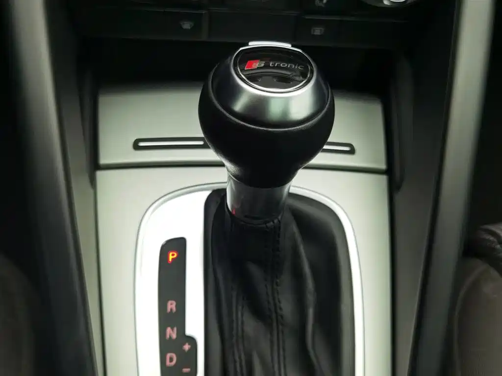 Audi A3 (Import) 2012 Sportback 1.8T Luxury фото 13