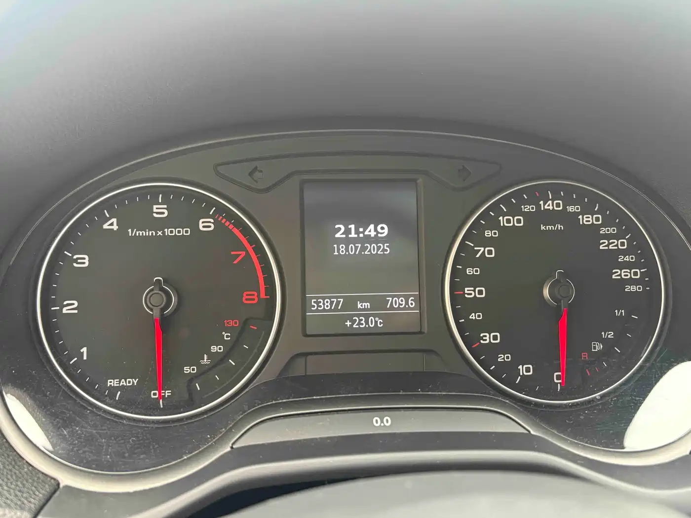Audi Q2L 2018 35 TFSI Launch Exclusive Edition China VI фото 20