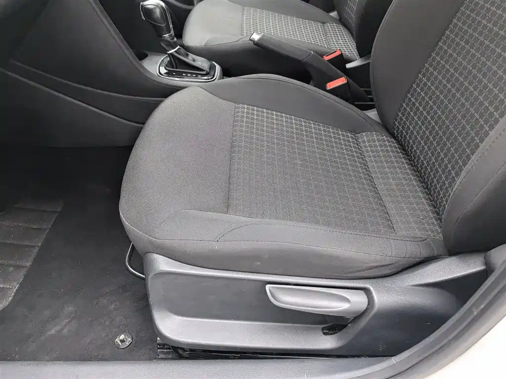 Volkswagen Polo 2018 1.5L Auto Comfort фото 20
