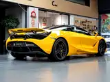 Photo 8 - McLaren 720S