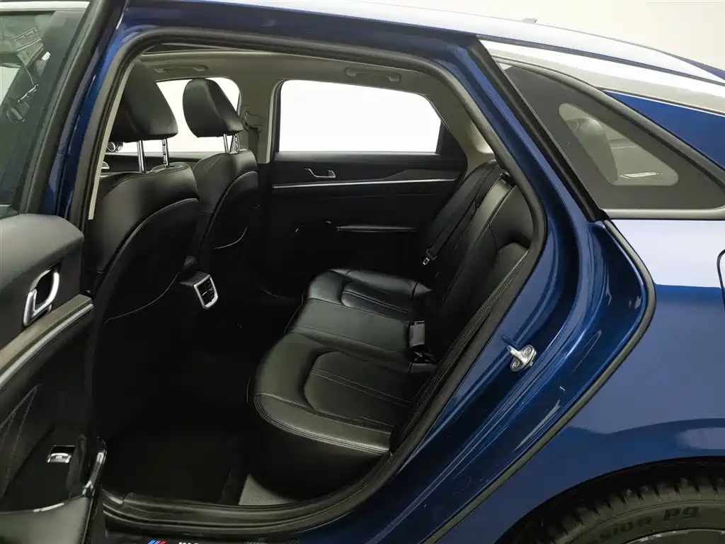 Kia K5 2020 270T CVVD Luxury Tech Version фото 15