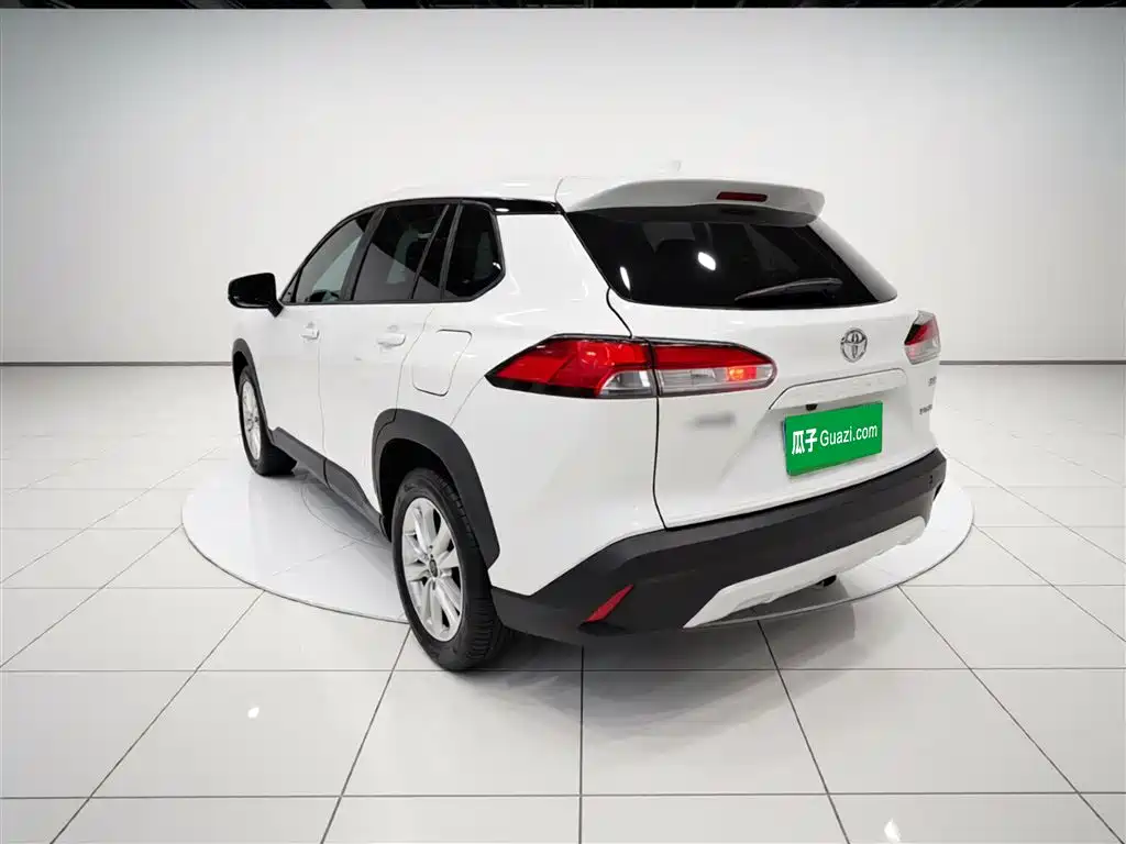 Toyota Corolla Cross 2022 2.0L Elite Edition фото 23