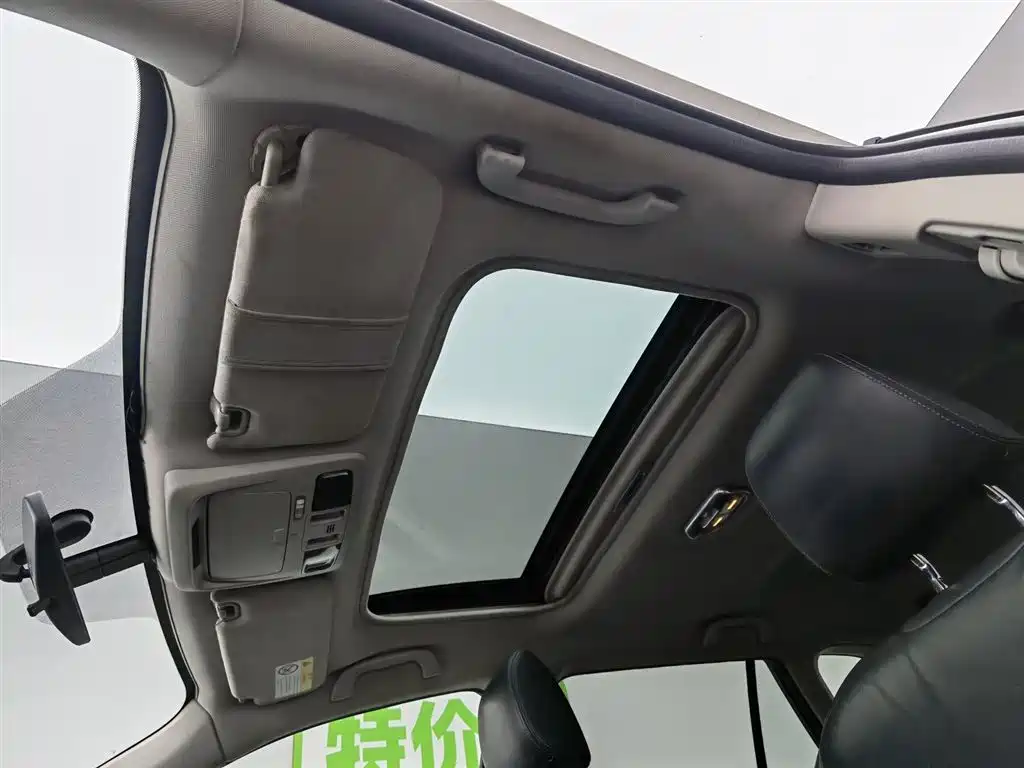Subaru Outback 2015 2.5i Sport Navigation Edition фото 14