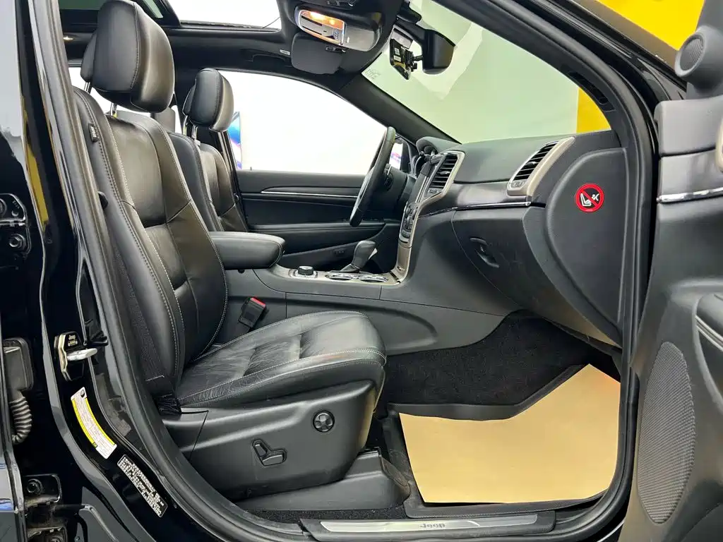 Jeep Grand Cherokee (Import) 2019 2017 3.6L Elite Navigation Edition