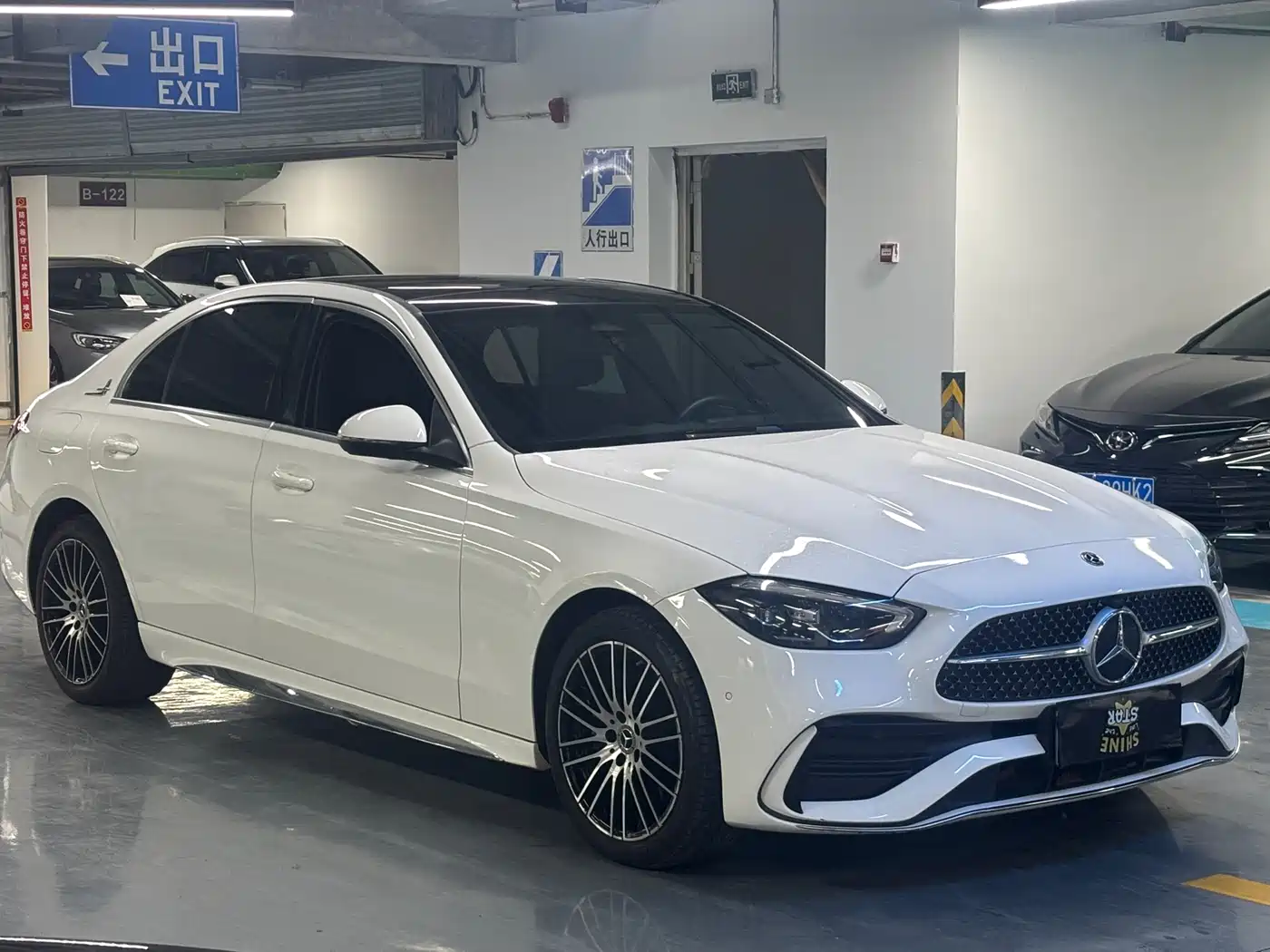 Mercedes-Benz C-Class 2022 C 260 L Sport Edition фото 3