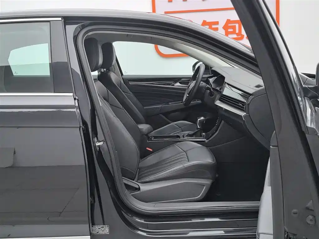 Volkswagen Passat 2020 Facelift 280TSI Business Version China VI фото 23