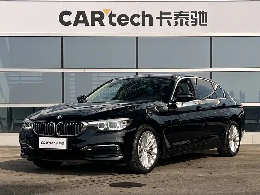 BMW 5 Series 2020 525Li Luxury Package