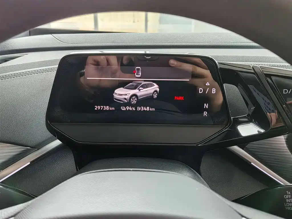 VOLKSWAGEN ID.4 CROZZ