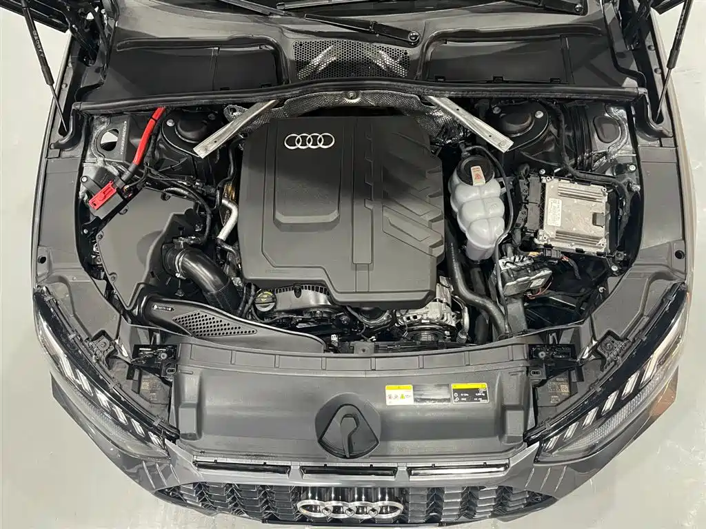 Audi A4L 2024 40 TFSI quattro RS Kit Speed Edition фото 13